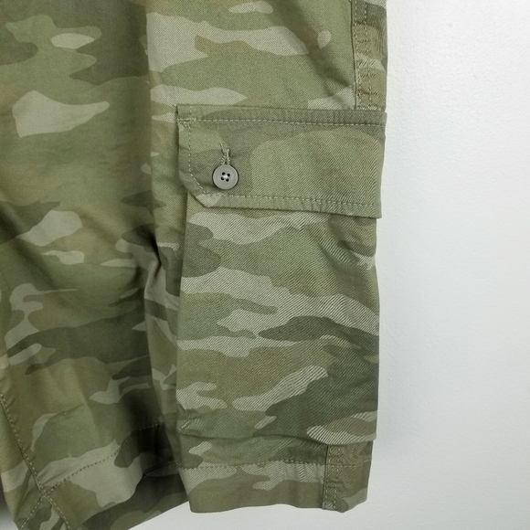 Falls Creek Green Camo Cargo Shorts NWT - Picture 7 of 9
